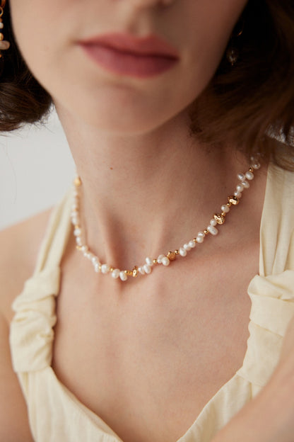 Irregular Natural Pearl Necklace