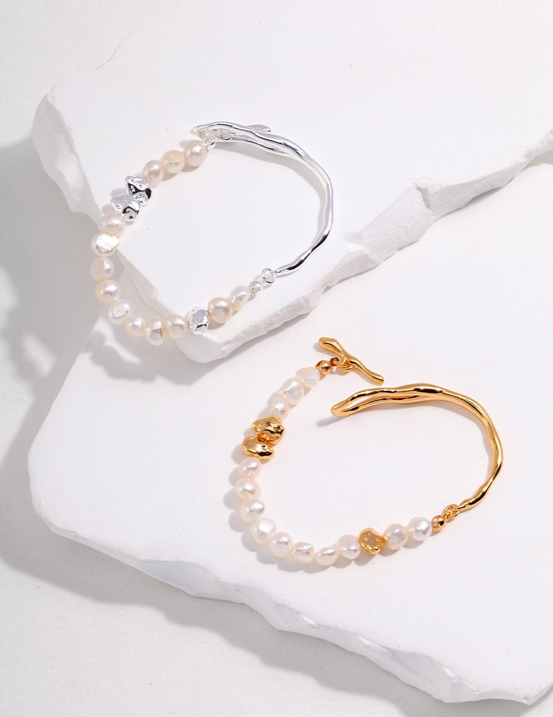 Wave Element Pearl Silver Bracelet