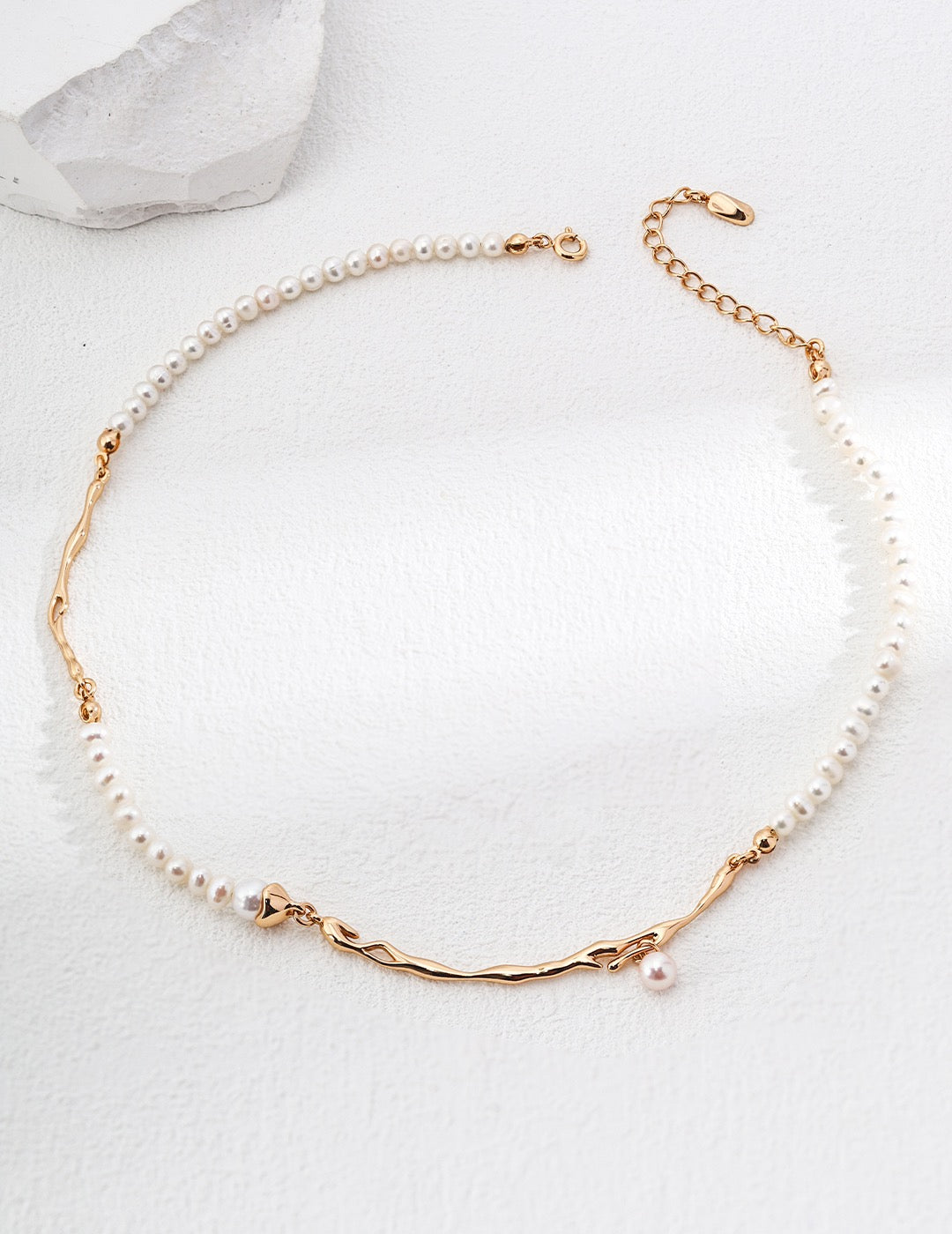 Pearl Drift Necklace