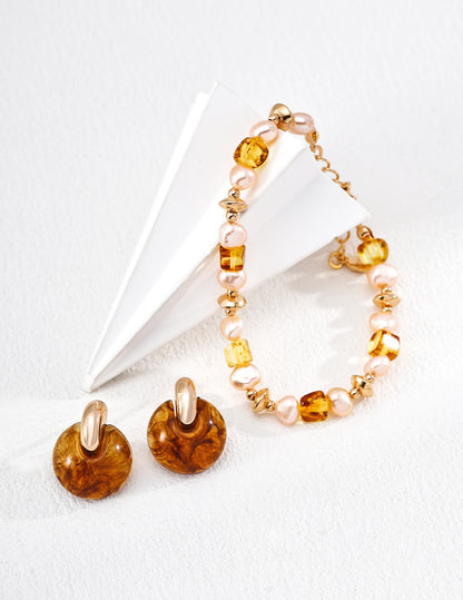 Amber Glow Bracelet