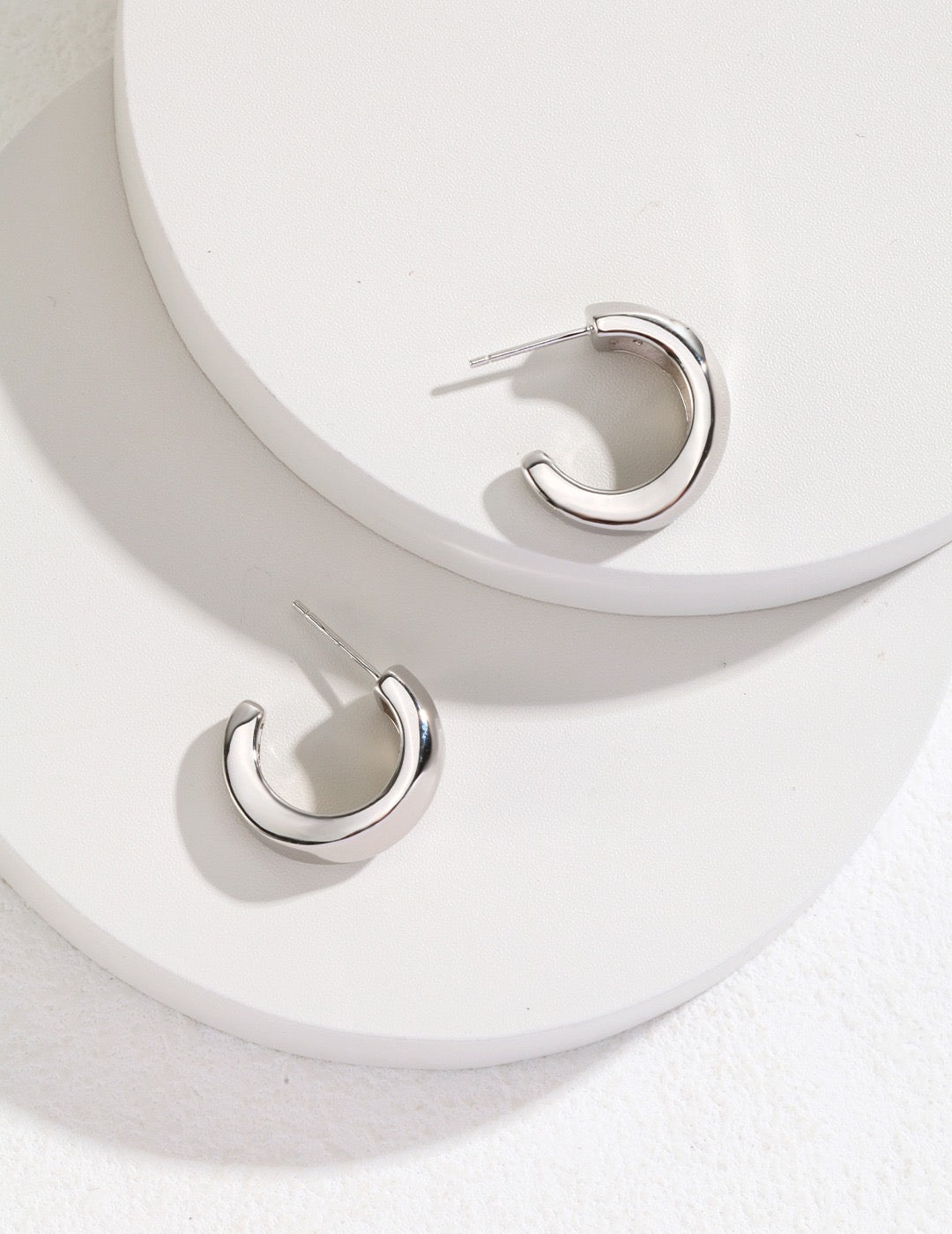 Classique Earrings