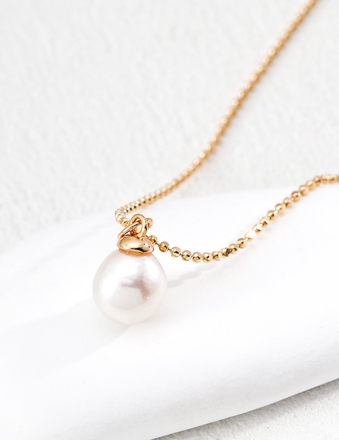 Huge Pearl Necklace