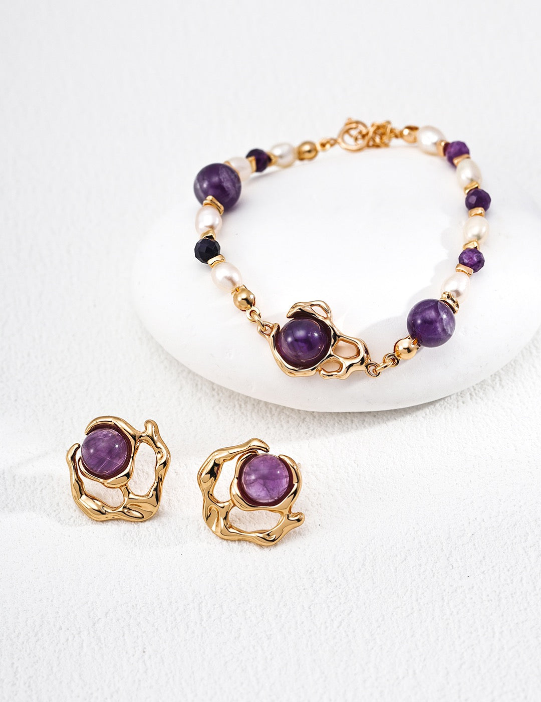 Purple Quartz Bracelet