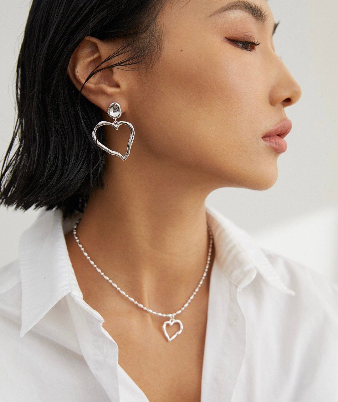 Mega Hollow Heart Silver Earrings | Estincele Jewellery | Women's earrings | Heart earrings