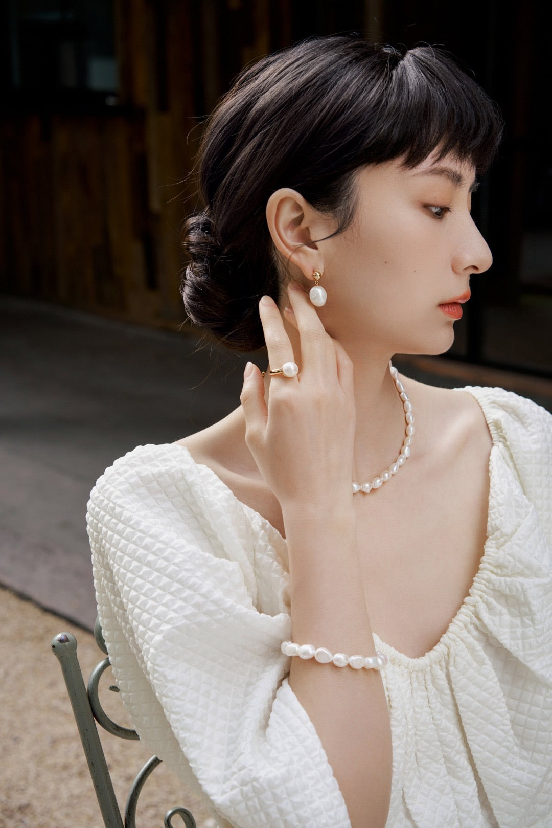 Large Irregular Baroque Pearl Bracelet | Estincele Jewellery | Women's Bracelet | Pearl bracelet