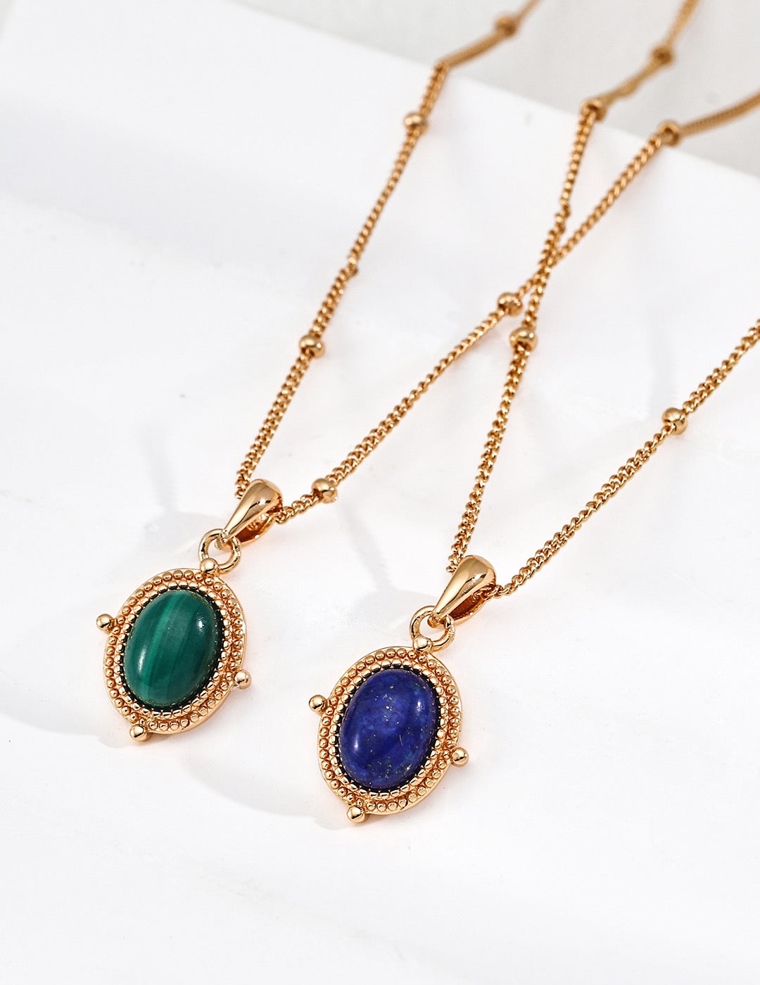 Mother-of-pearl Minimalist Oval Sterling Silver Necklace