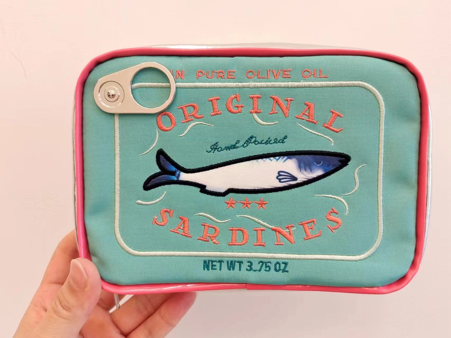 Cute Sadine Cosmetic Bag (light blue)
