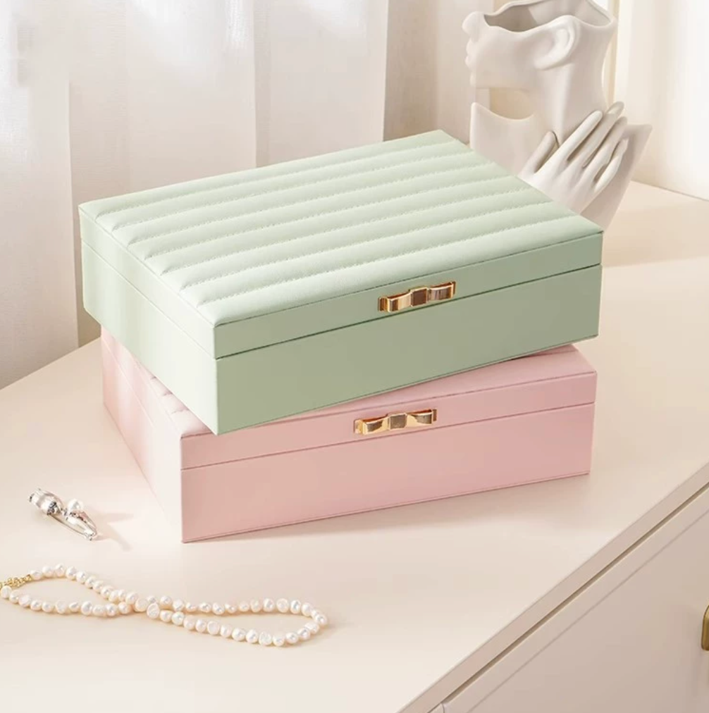 Classic Jewelry Box