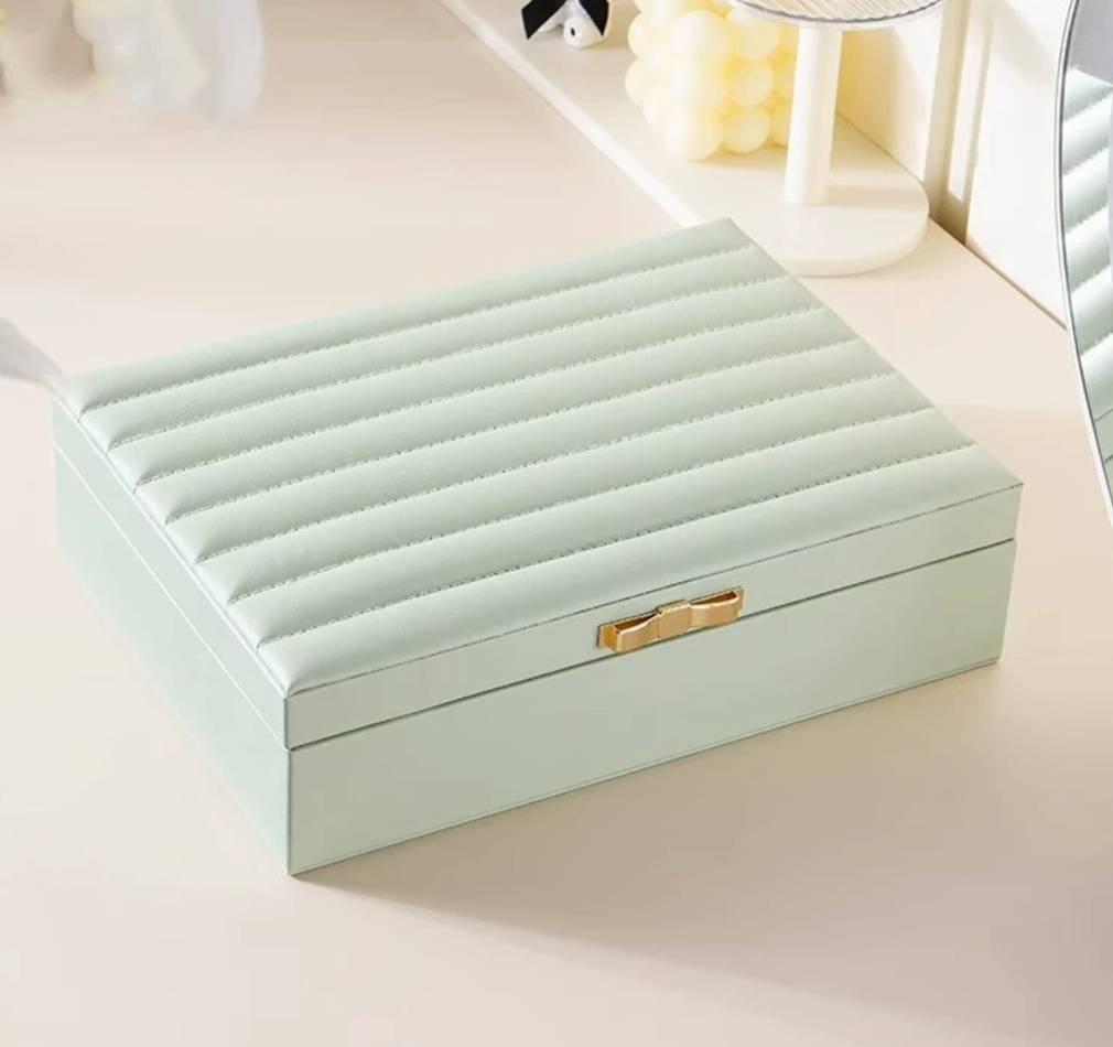 Classic Jewelry Box